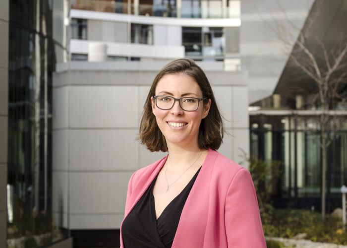 Portraitfoto von Stefanie Höhl
